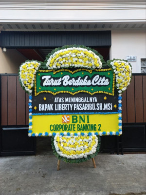 Papan Bunga Duka di Bengalon