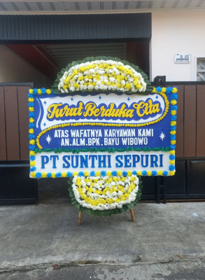 Papan Bunga Duka di Bengalon